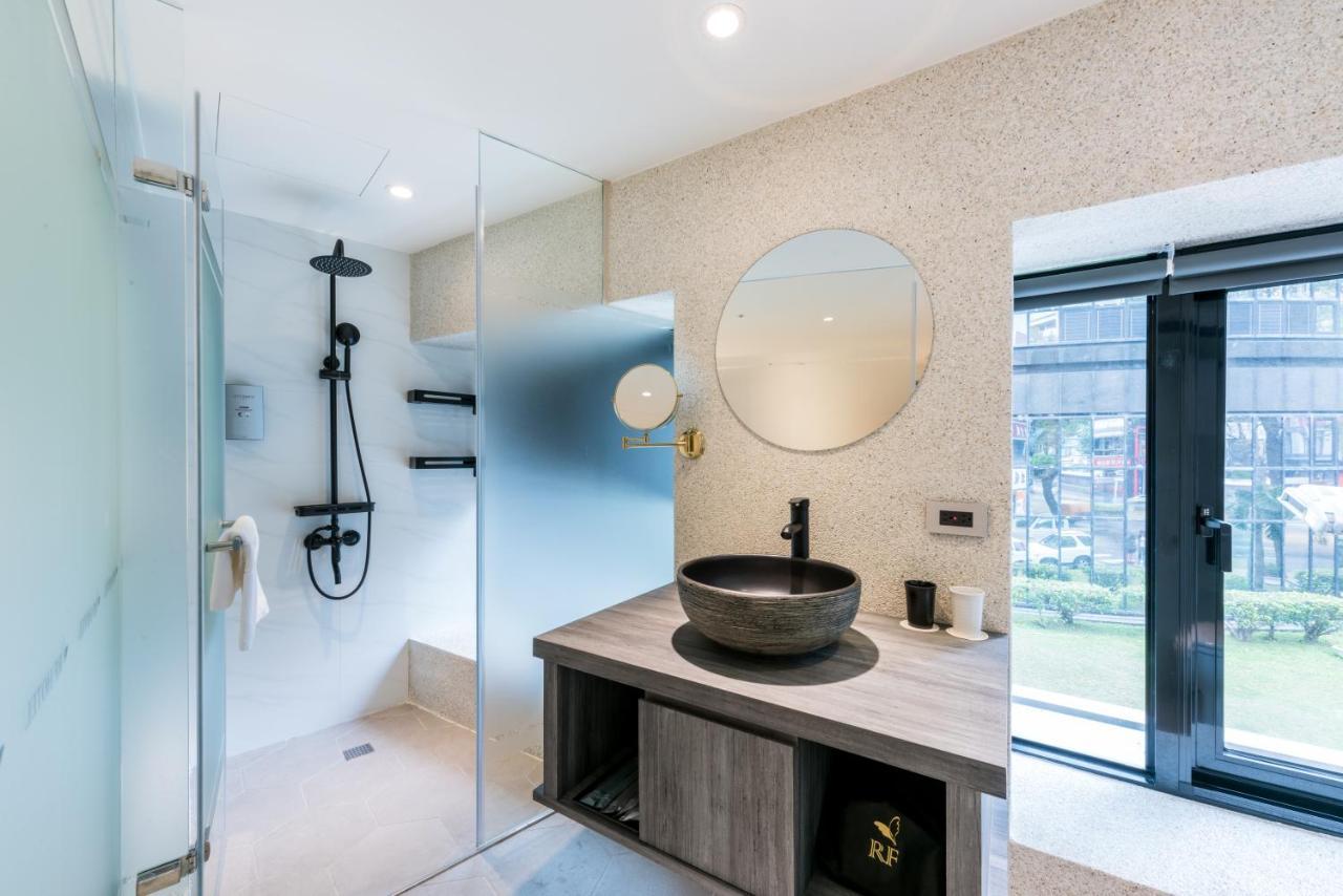 Rf - Zhongxiao 3* Taipei
