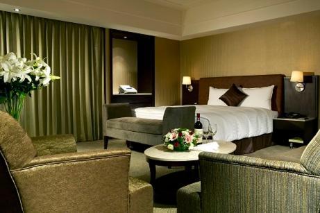 Grand Forward Hotel