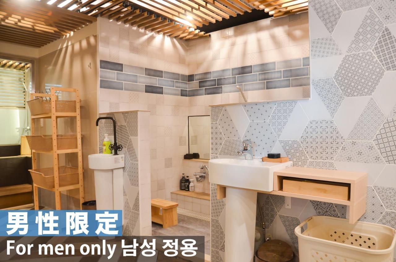 Capsule hotel So Sweet 3S Guest House