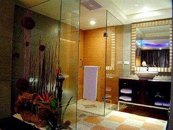 Lotty Hotel 3*