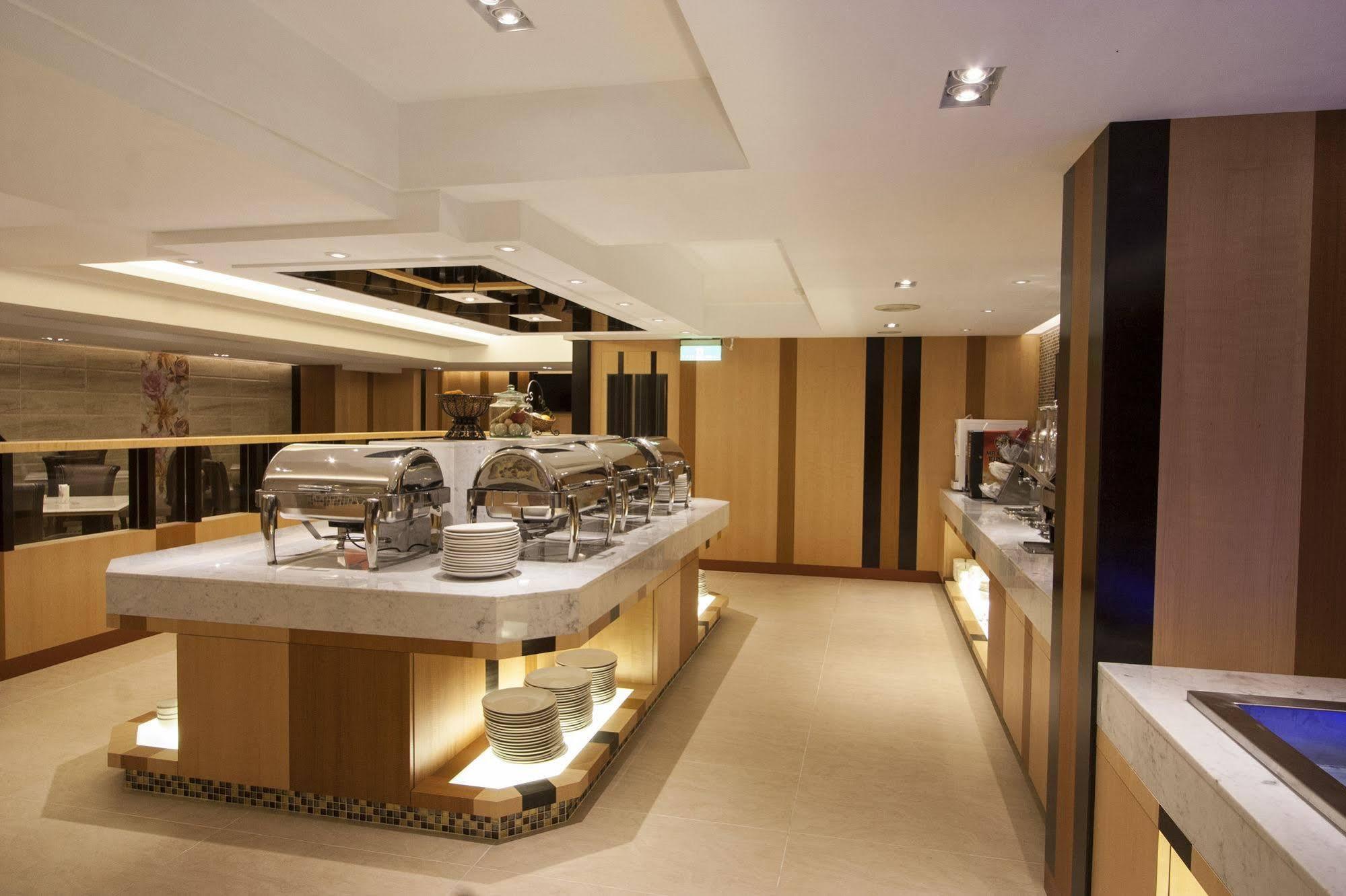 Hotel Charming City