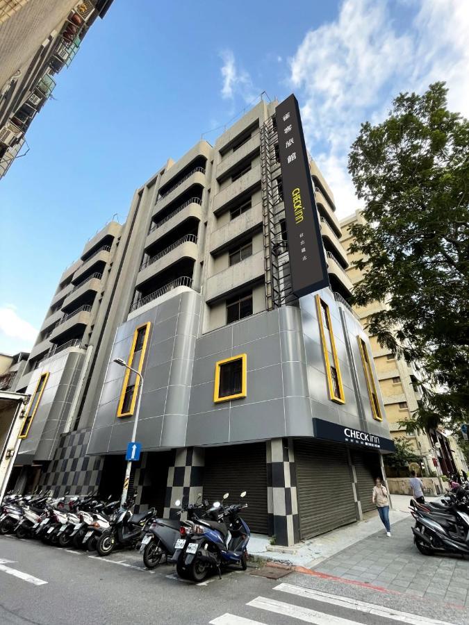 Check Jianbei Hotel Taipei