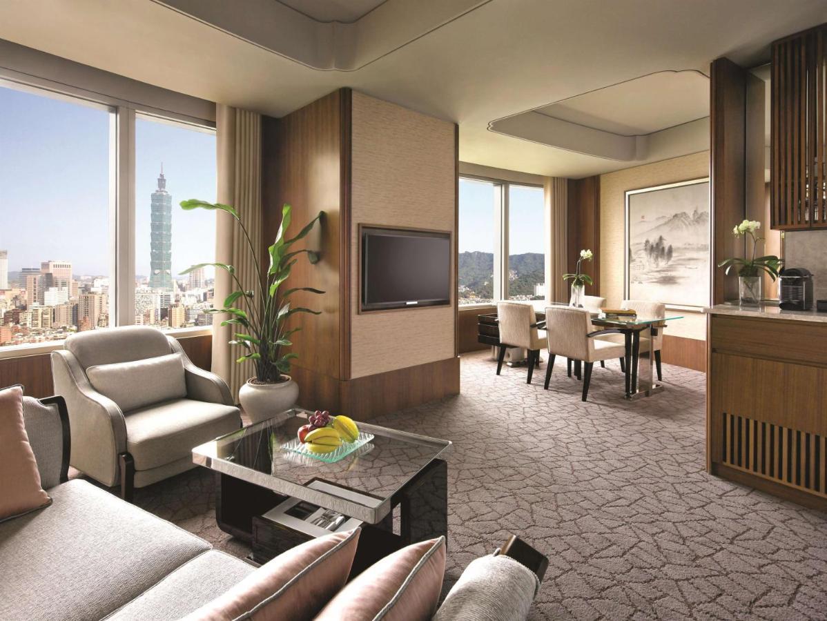 Hotel Shangri-la Far Eastern,