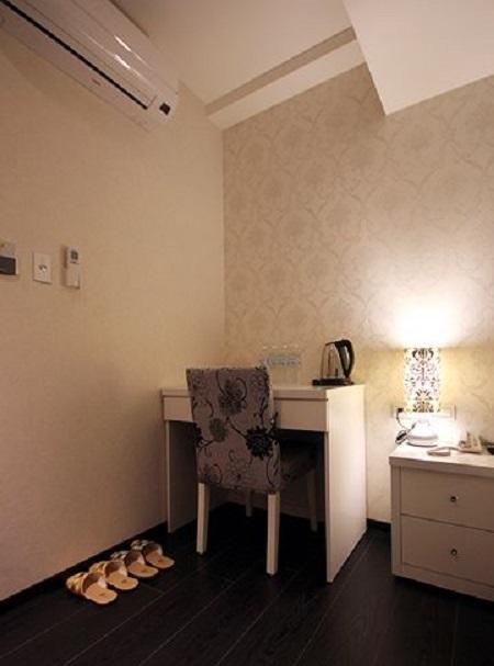 Lihao Hotel 2*