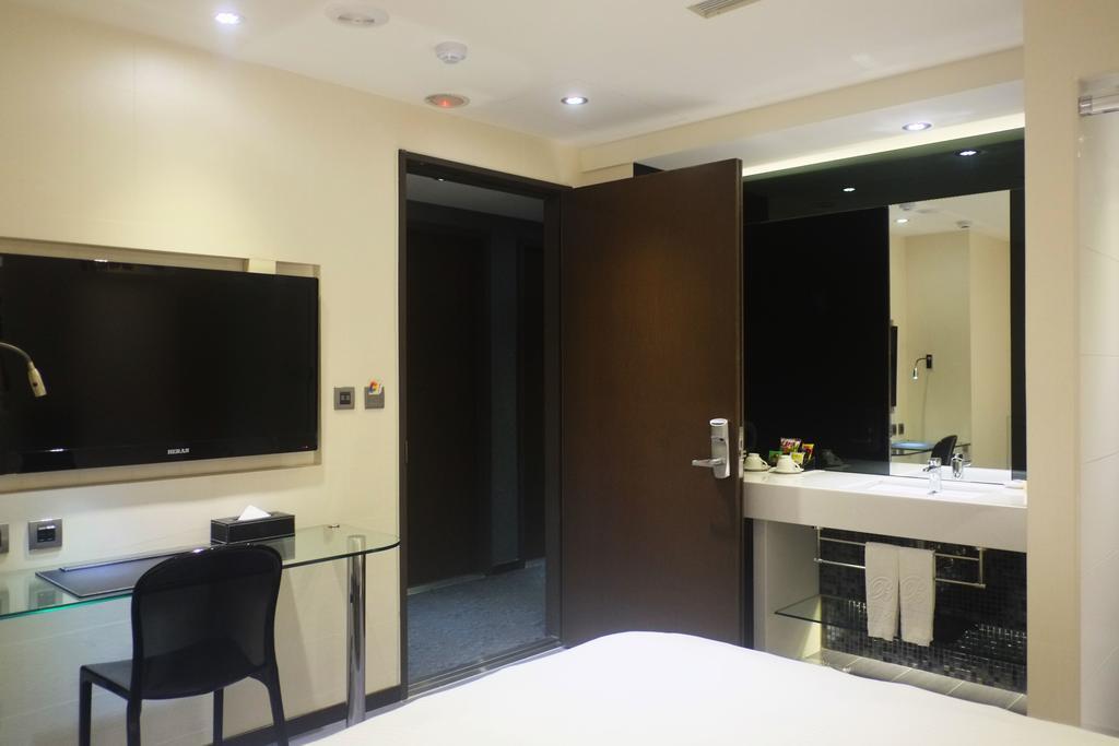 Beauty - B6 Hotel Taipei