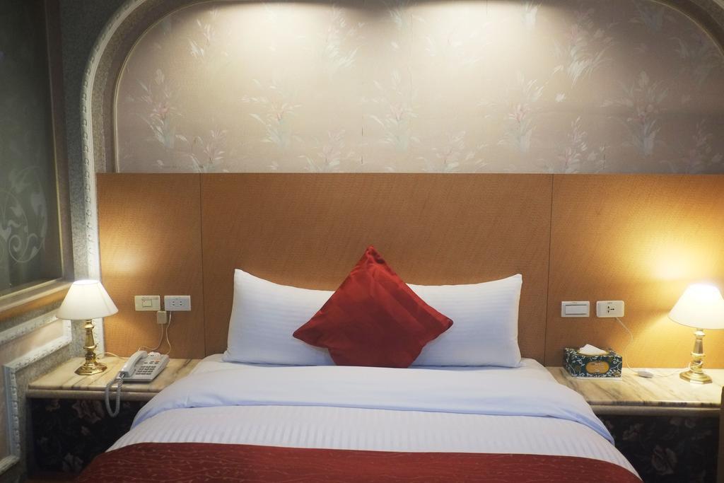 Fu Chang Hotel