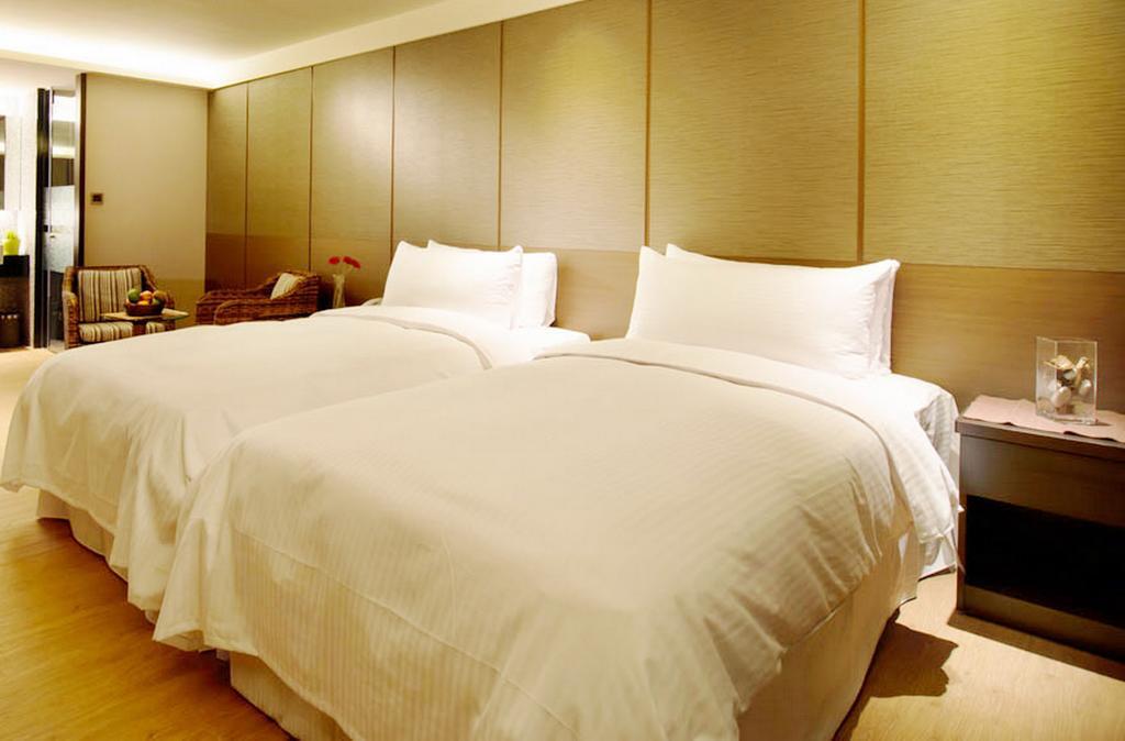Beitou Hot Spring Hotel 4*