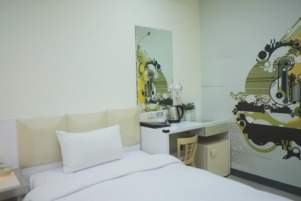 Hotel 柜富賓王旅店-台北館 Giant Rich King Plaza 3*