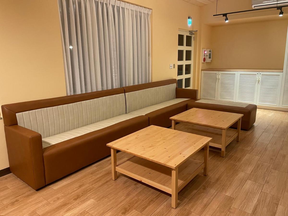 American Village Inn 3*