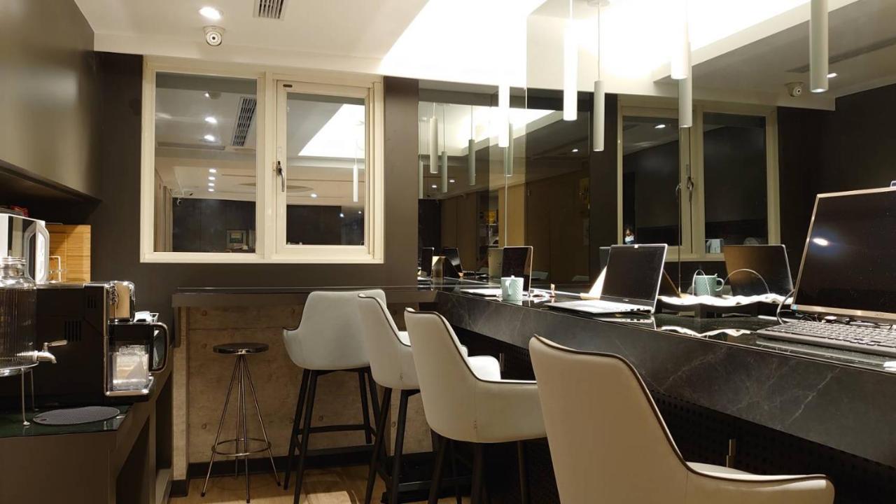 Hub Ximen Taipei