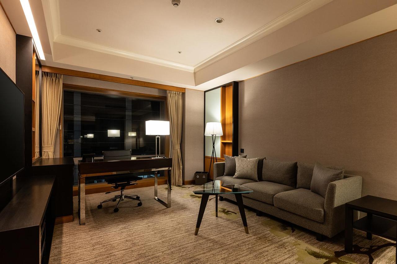 Hotel Metropolitan Premier 5*