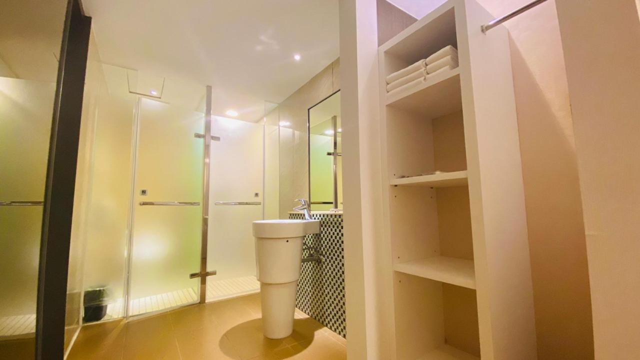 Hotel Artinn藝築文旅-台北站前館 Taipei