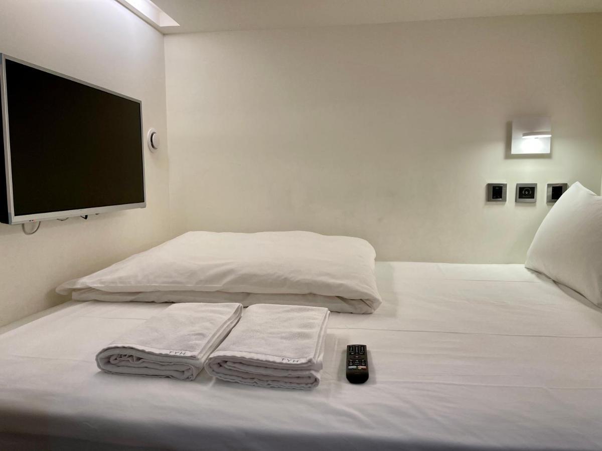 Hostel Taiwan Youth & Capsule