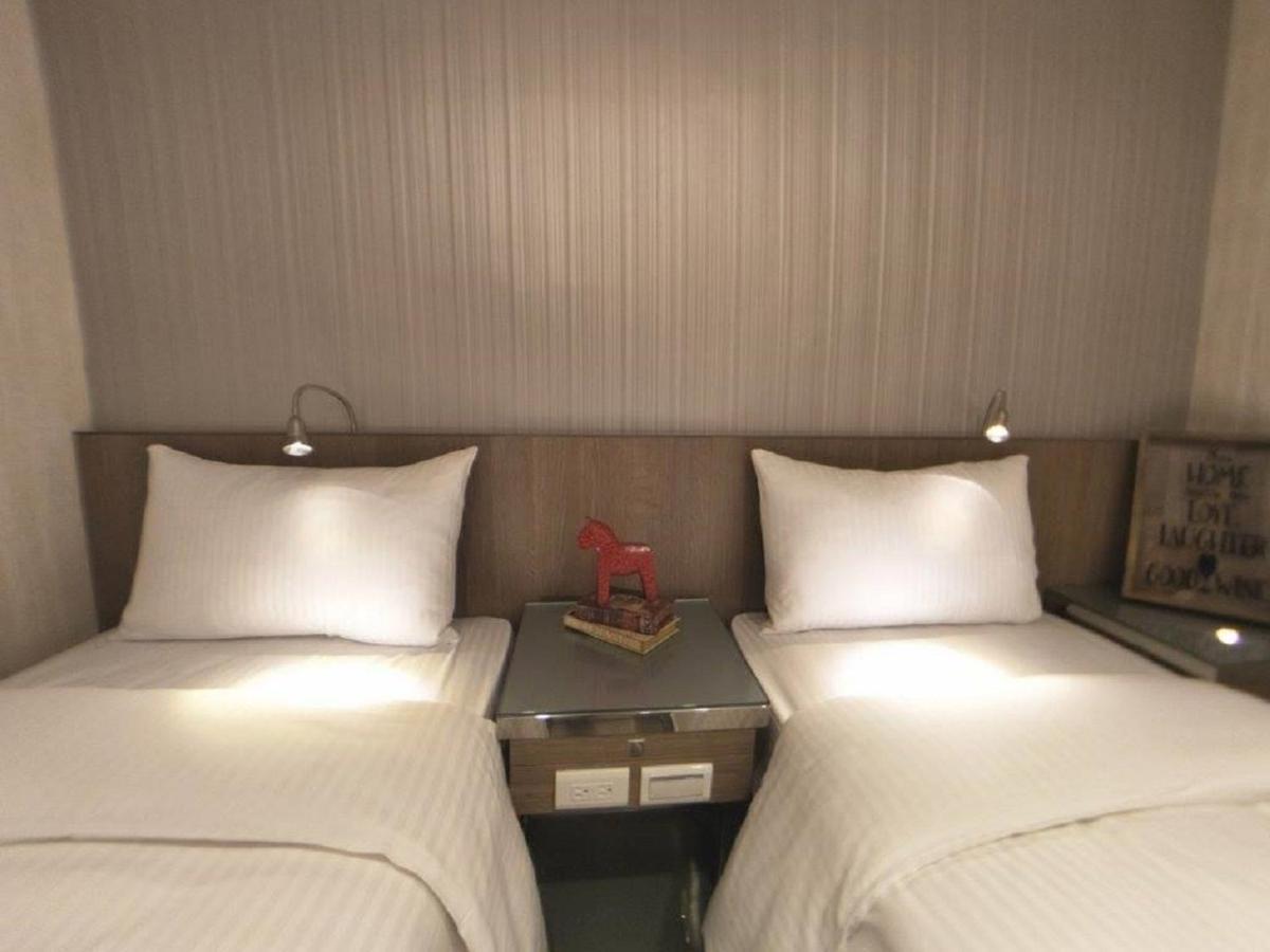 Aparthotel West Inn48 *