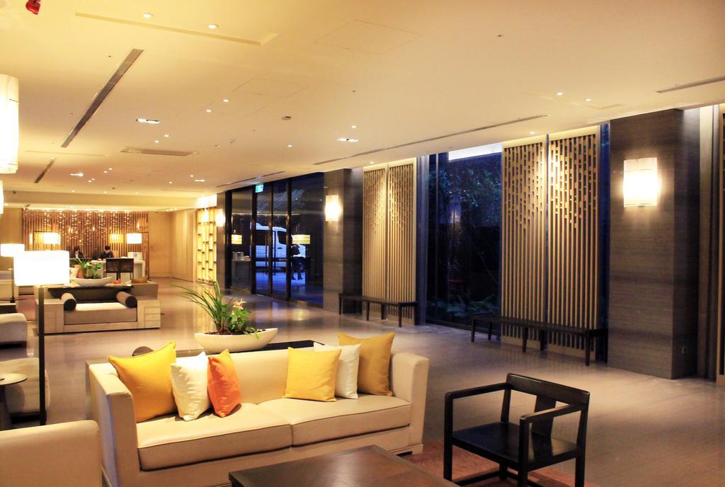 Grand View Beitou 5*
