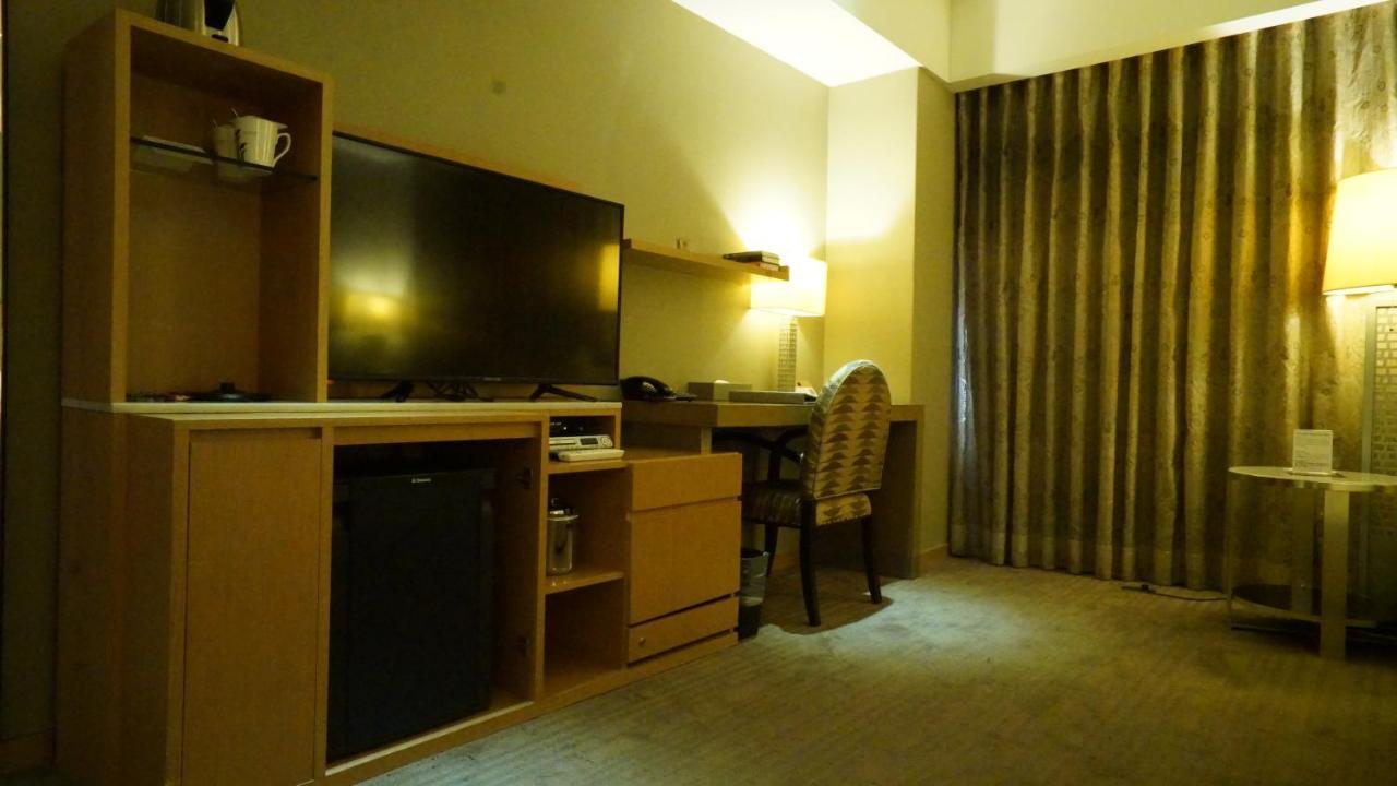 City Suites-taipei Nanxi Hotel 4*