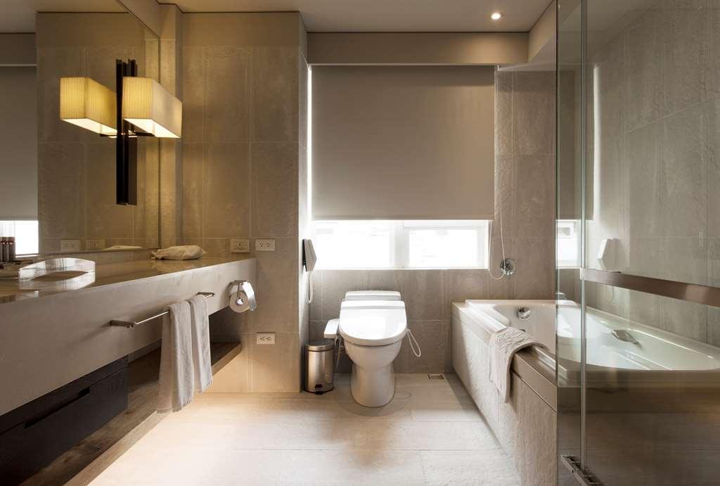 Gloria Aparthotel 4*
