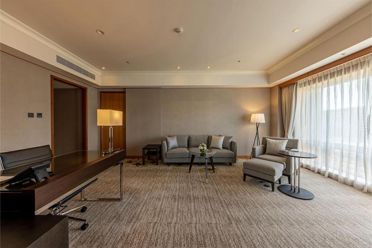 Metropolitan Premier 5*