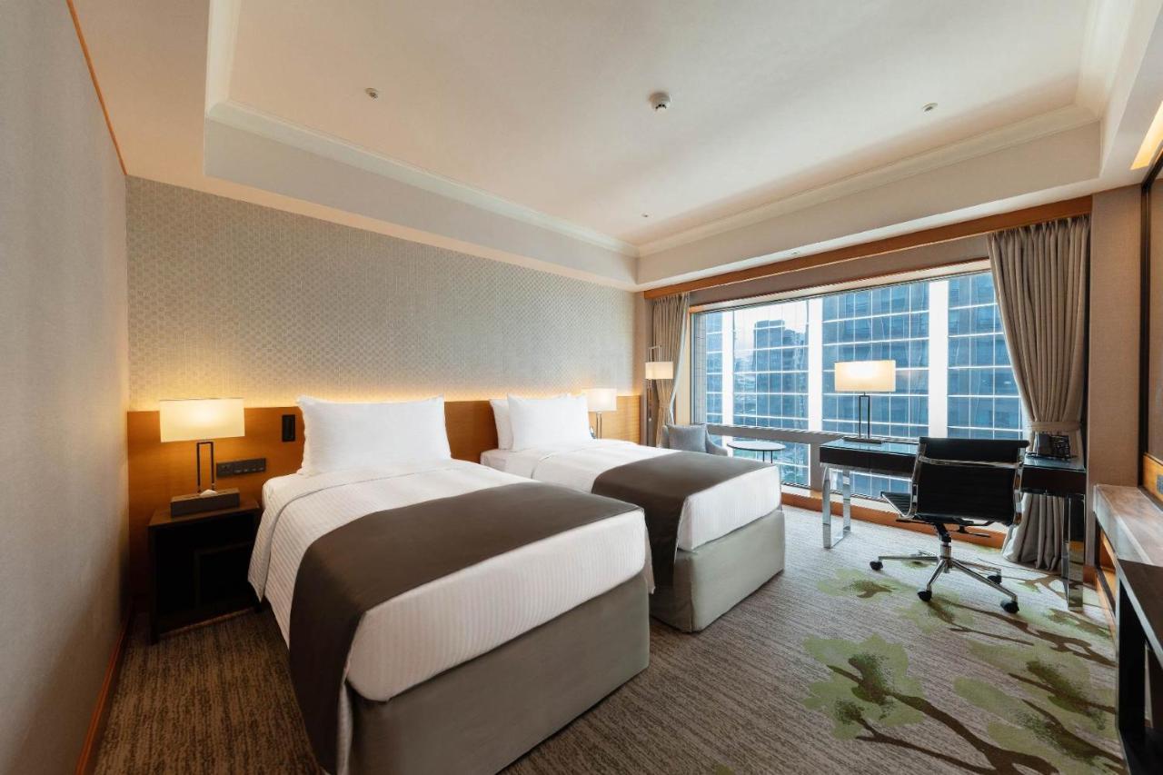 Metropolitan Premier Hotel