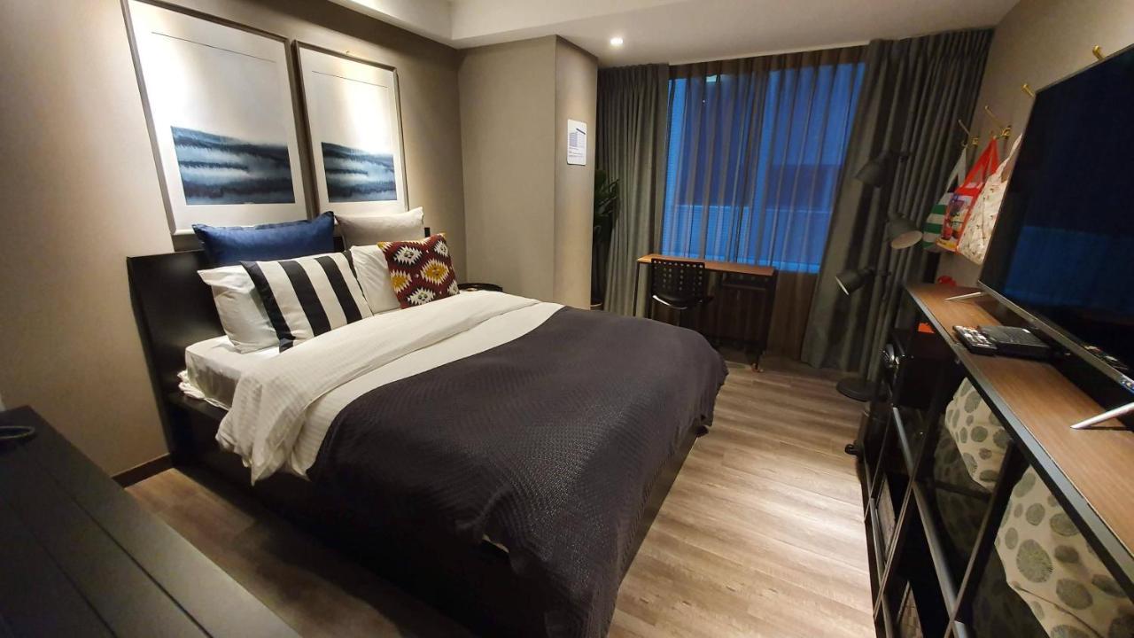 Yomi - Shuanglian Mrt Hotel 3*