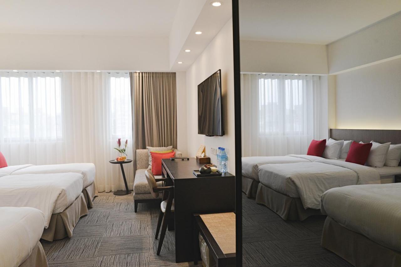 Emperor Hotel