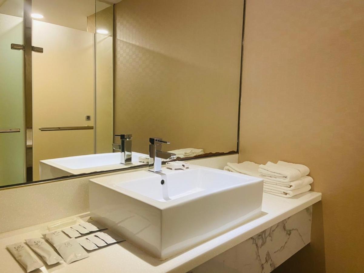 Artinn藝築文旅-台北站前館 Hotel 3*