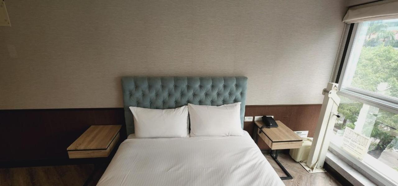 Ximen Garden Hotel *