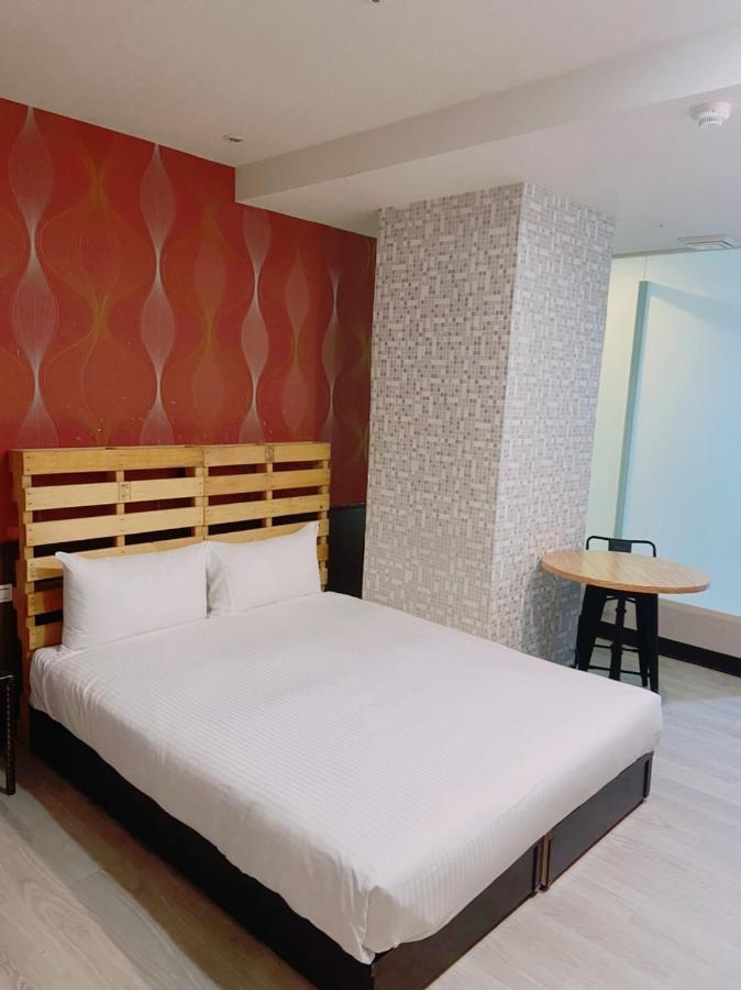 Hotel Ximen Garden