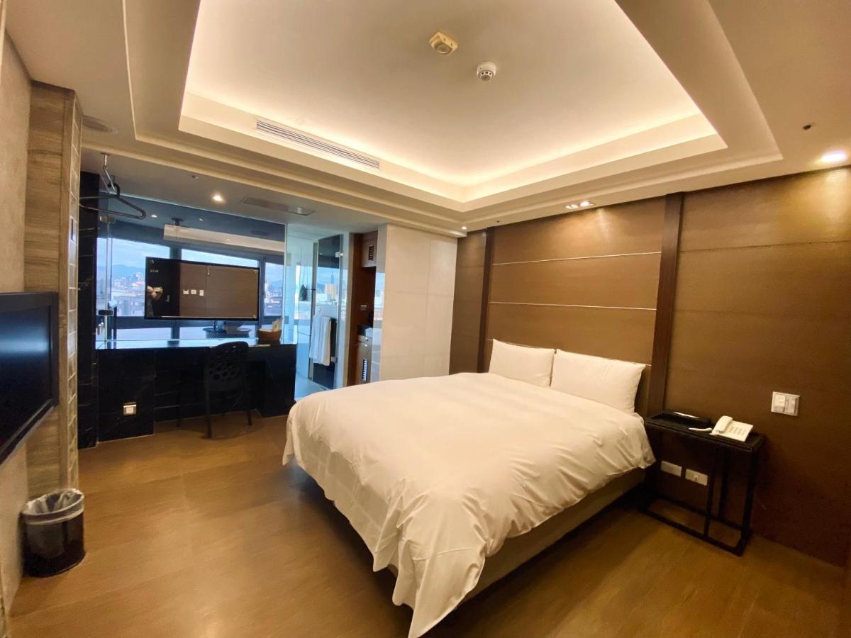 Burgary Hotel 3*