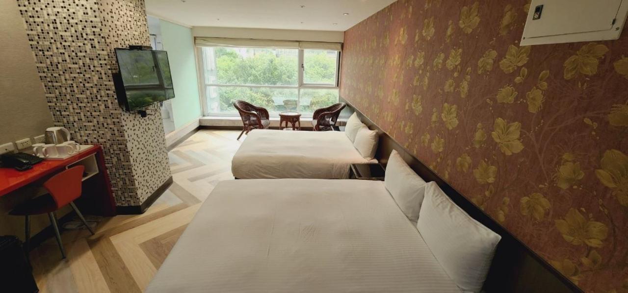 Hotel Ximen Garden