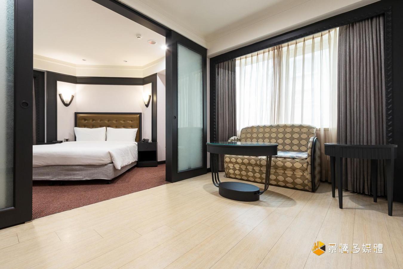 Hotel Wowhappy Daan 3*