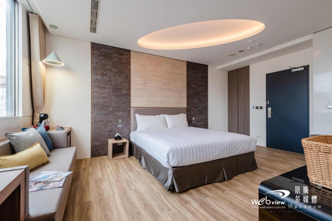 玩行旅台北館 Hotel 3*