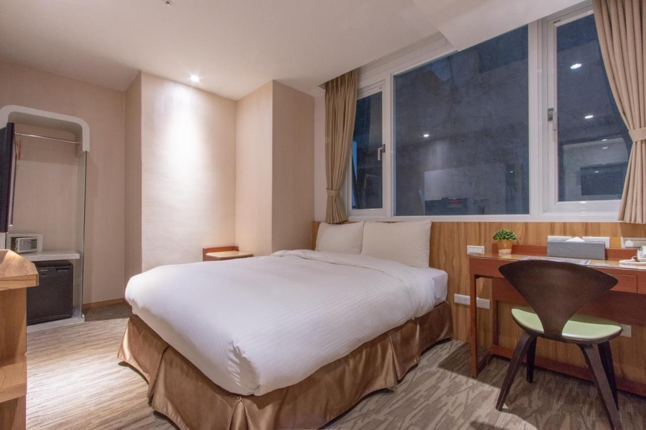 Hotel Muzik - Ximending Xining Branch 3*