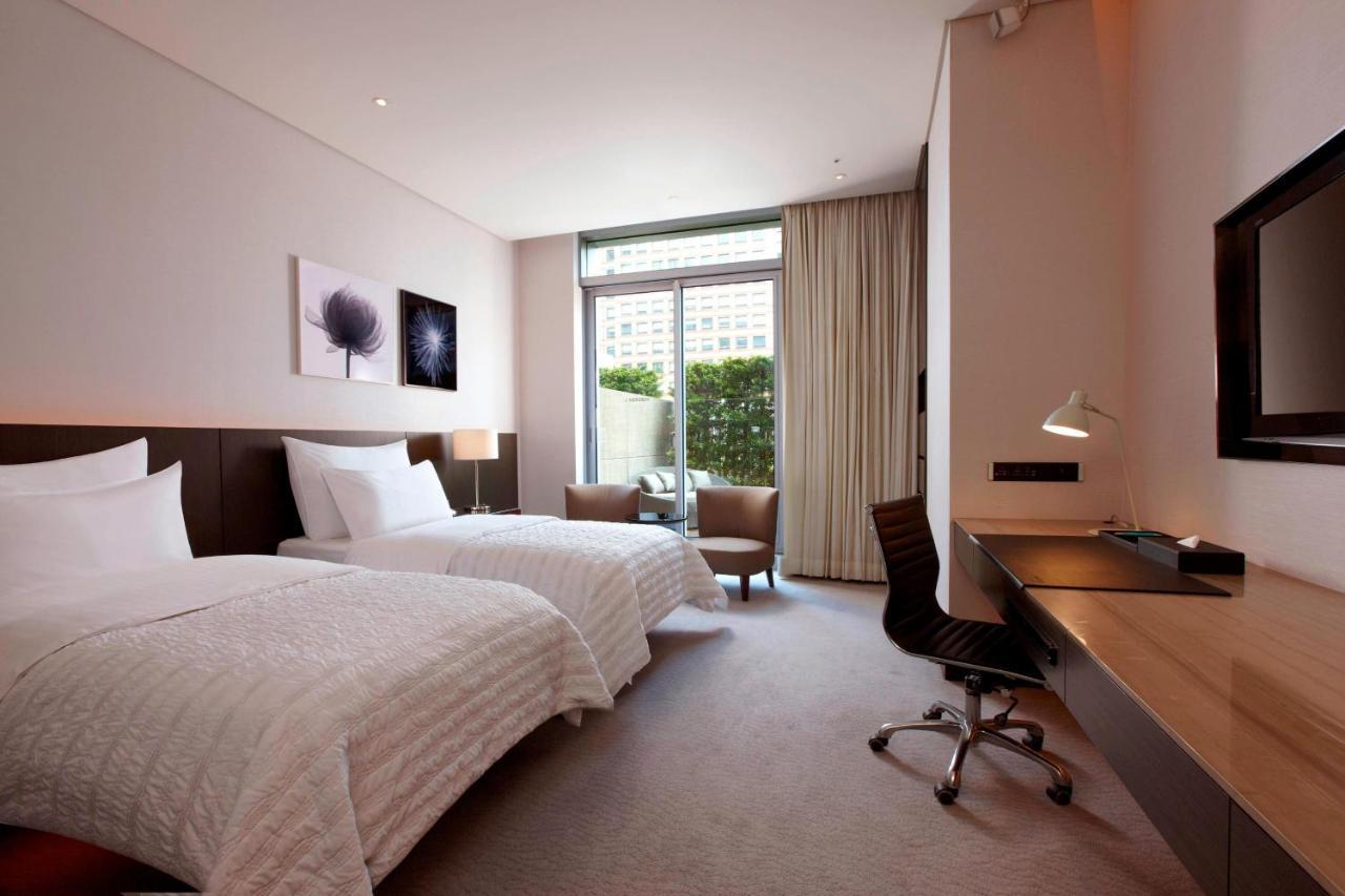 Le Meridien Hotel Taipei