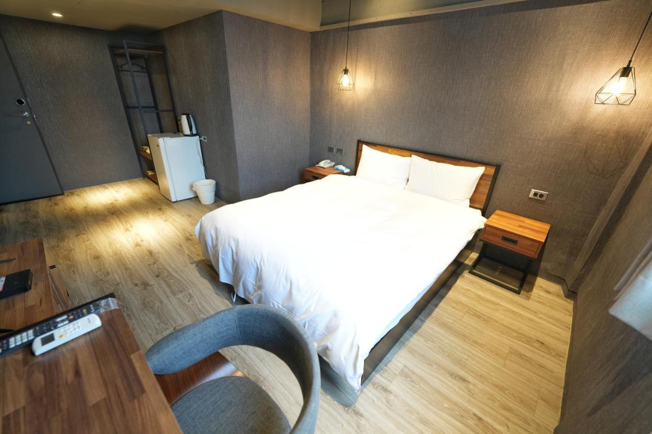 Meworld - Songshan Hotel Taipei