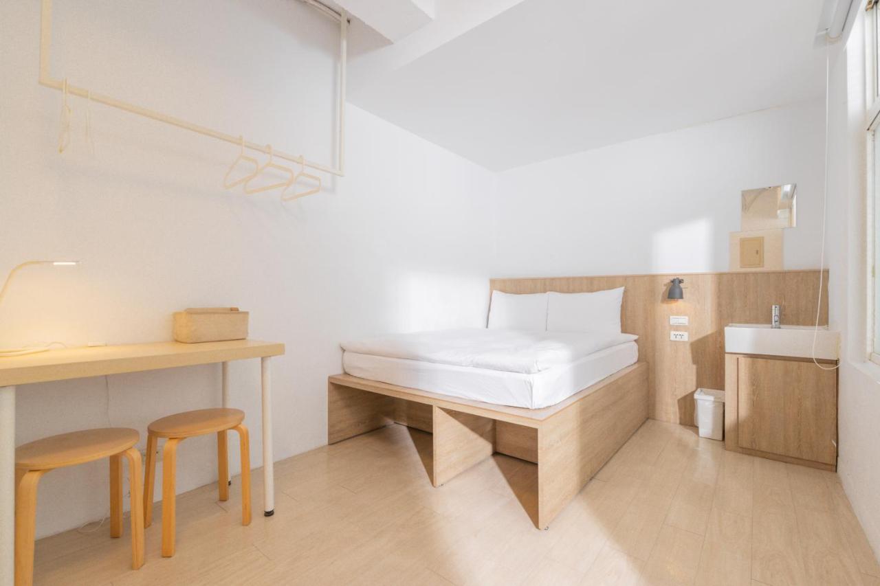 Owlstay Flip Flop - Garden Hostel Taipei