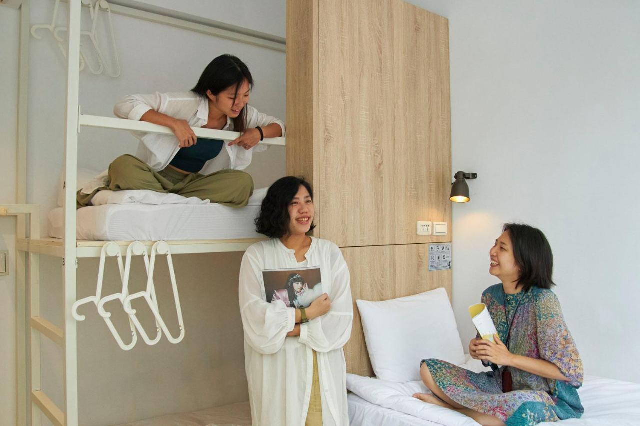Owlstay Flip Flop - Garden Hostel