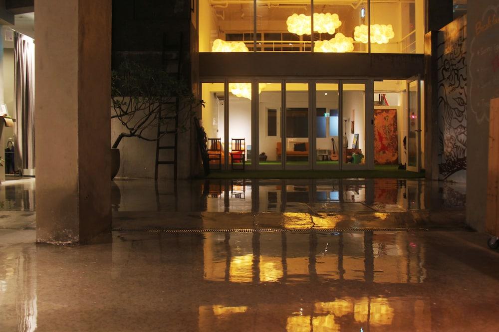 Owlstay Flip Flop - Garden * Taipei