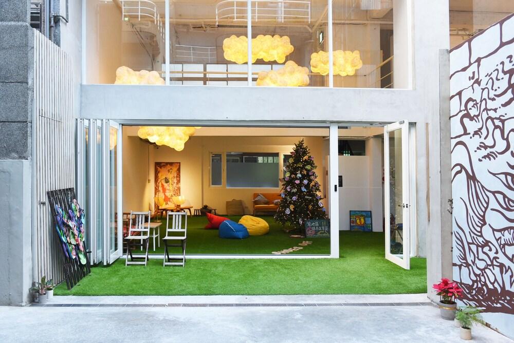 Hostel Owlstay Flip Flop - Garden Taipei