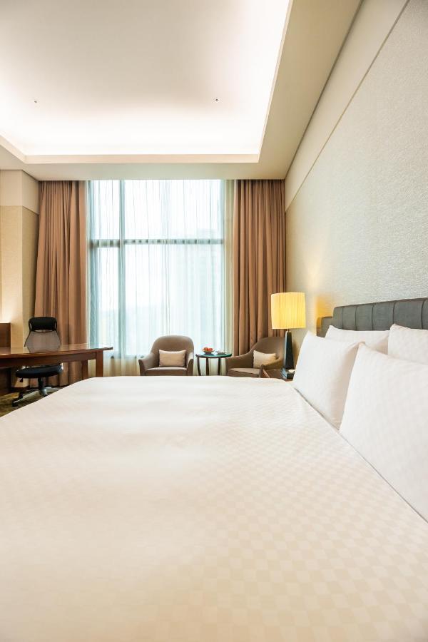 Miramar Garden 5* Taipei