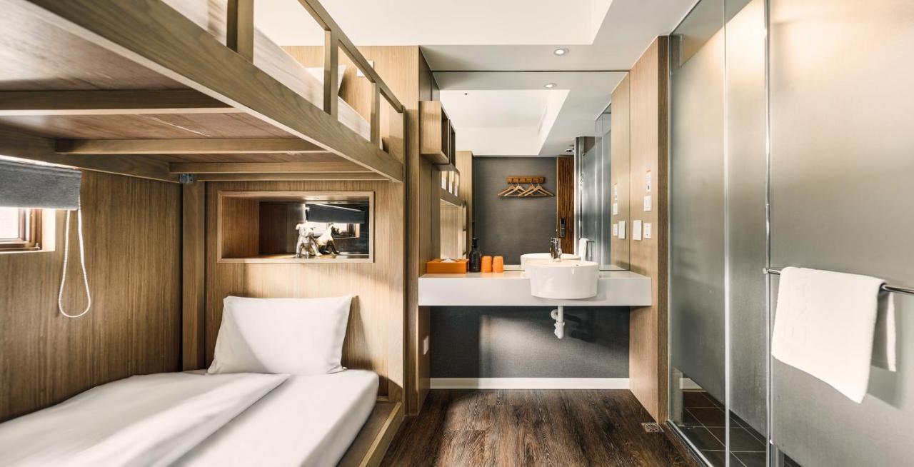 Orange - Ximen, 3*