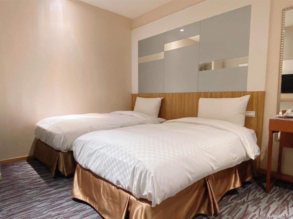 Hotel Muzik - Ximending Xining Branch