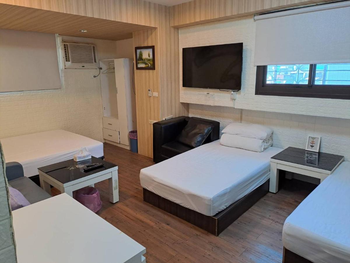 Inn Ez 西門邑居 *