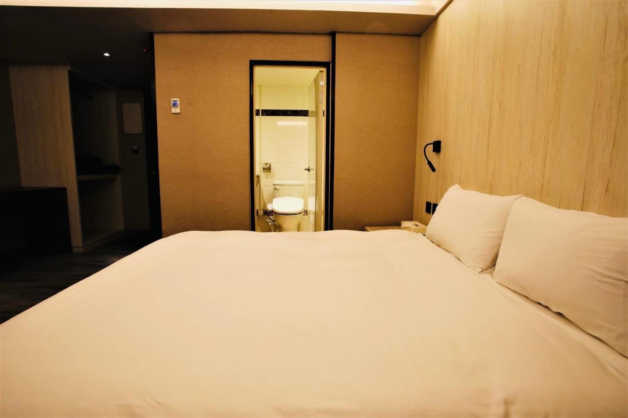 Golden 3* Taipei