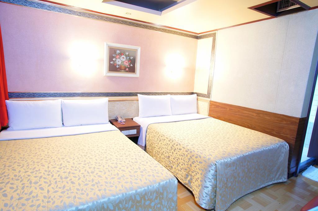 Hotel King National 3*
