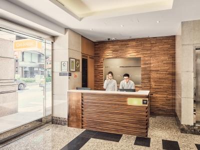 Orange - Linsen, Hotel