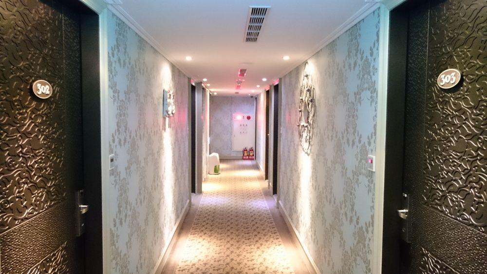 Hotel Mrt Taipei