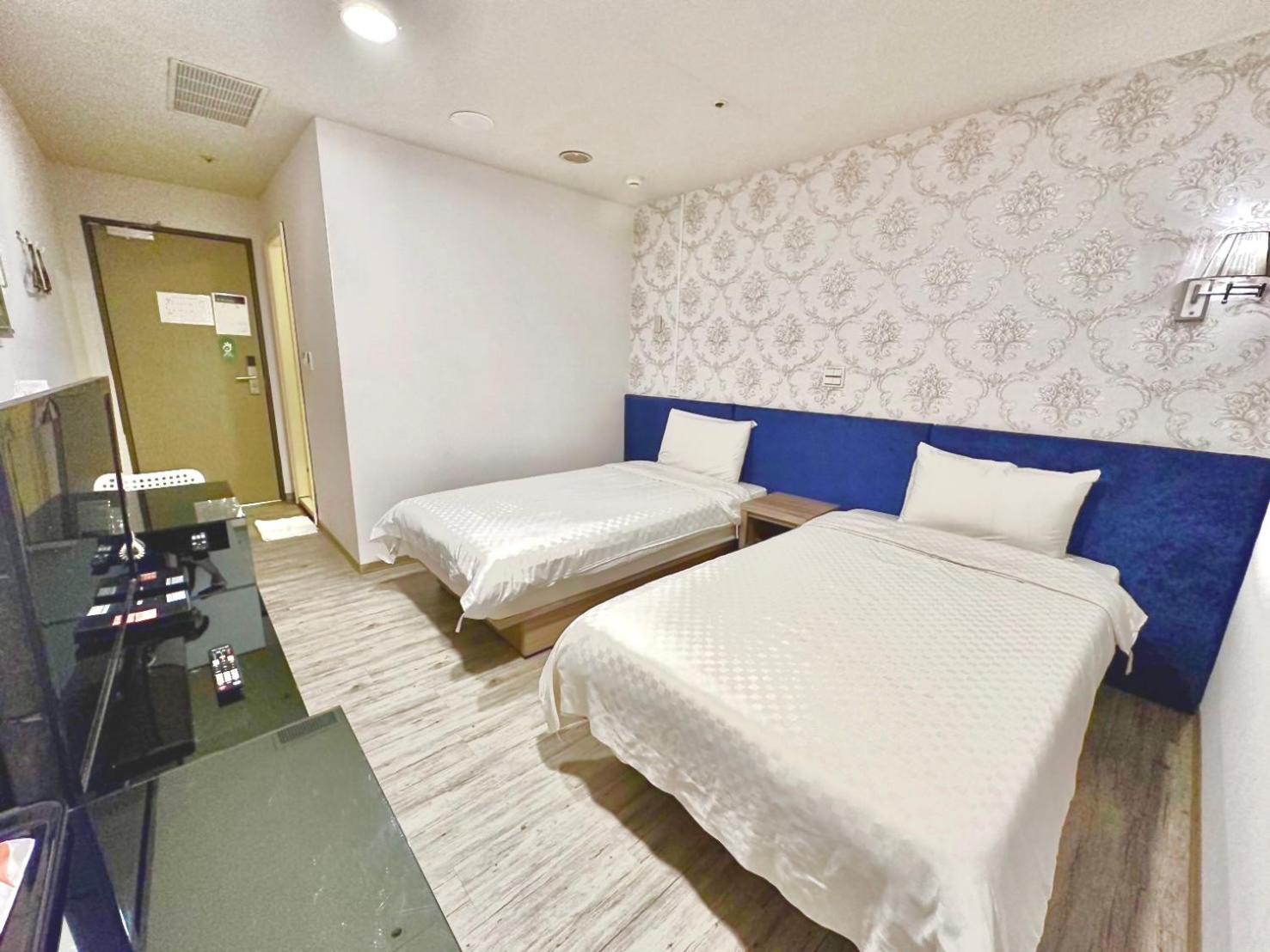 Walker Hotel - Zhengyi 3*