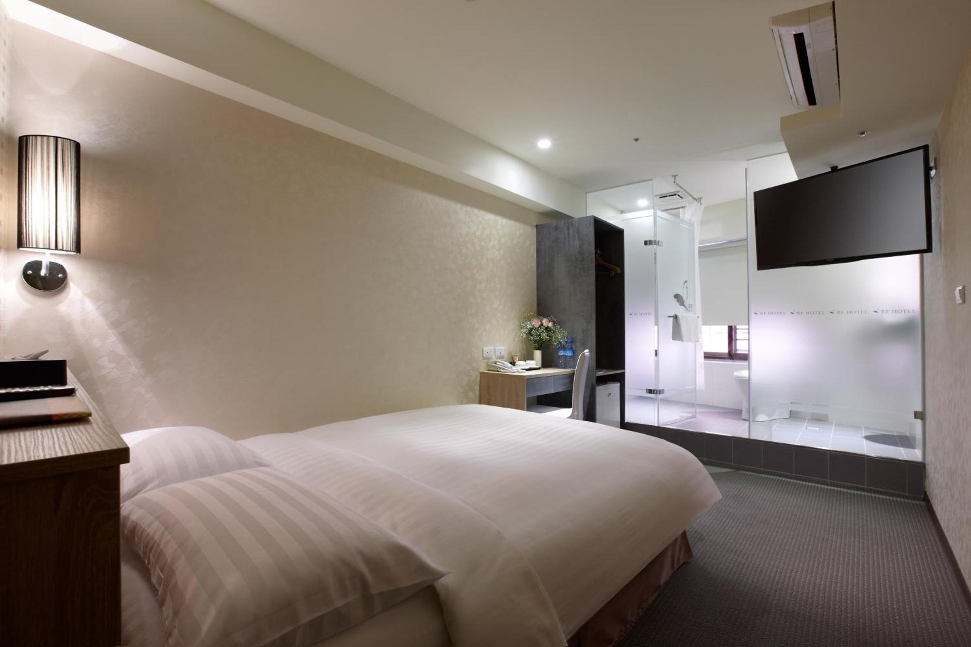 Rf - Zhongxiao 3* Taipei