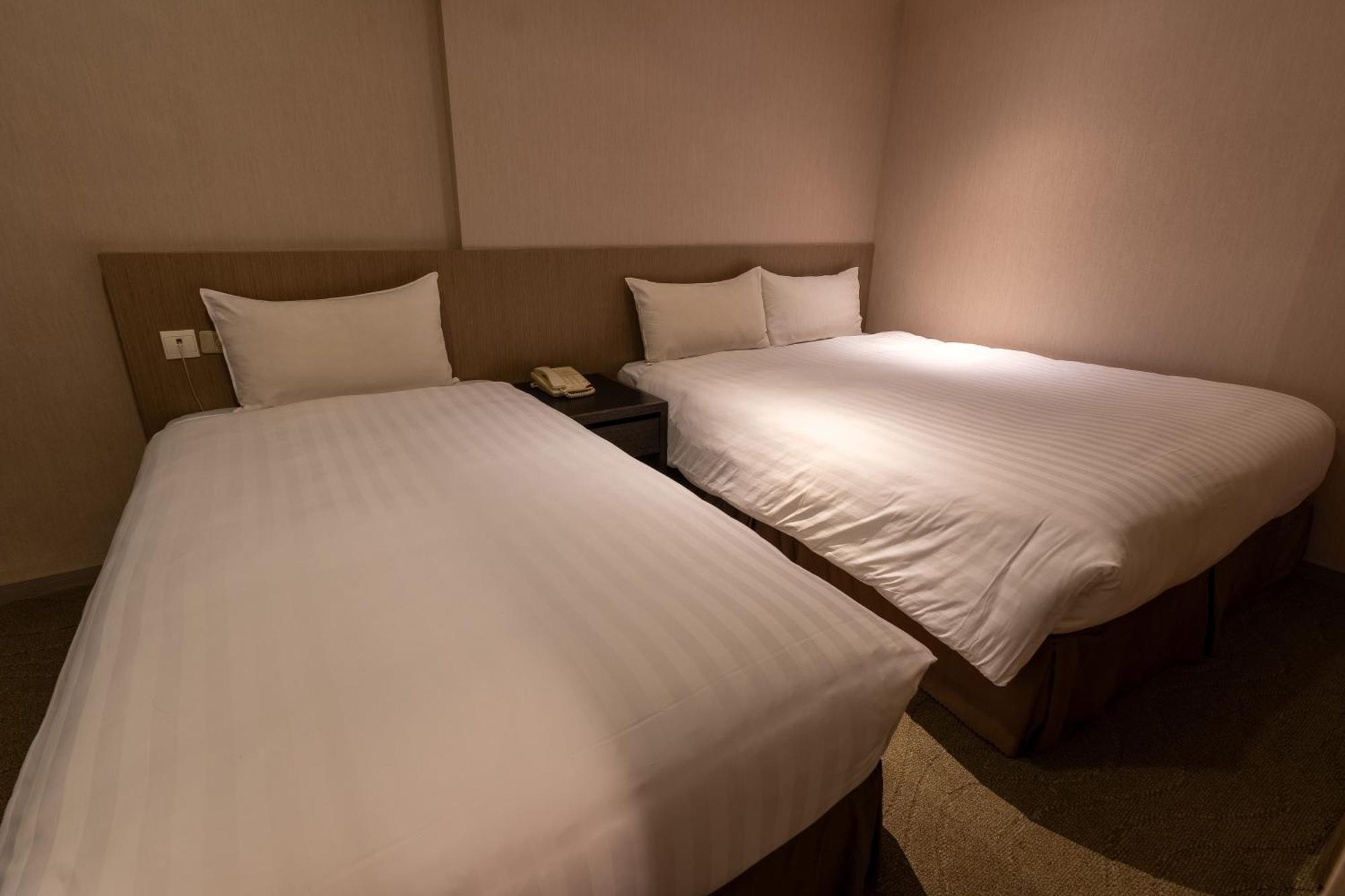 Hotel Guide Chongqing 4*